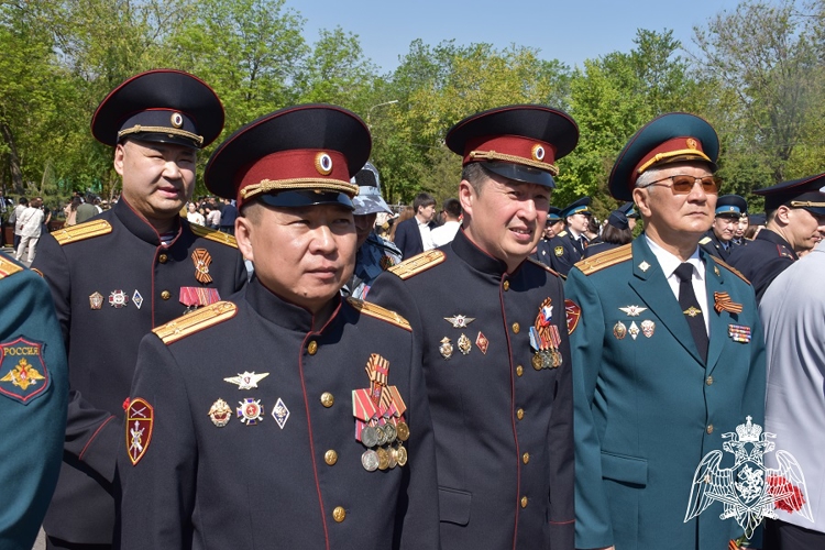 Росгвардейцы почтили память героев Великой Отечественной войны в Калмыкии